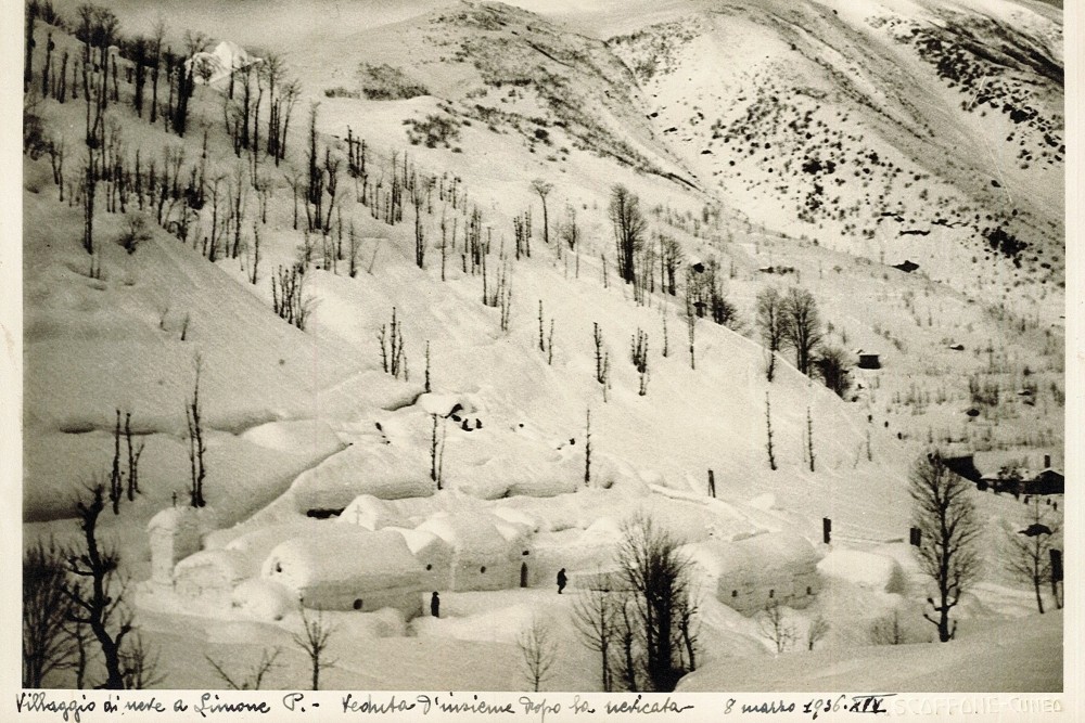 The snow town - 1936